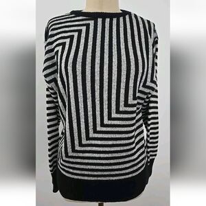 VTG YarnWorks Knit Sweater Long Sleeves Striped Size M Black Gray Silver